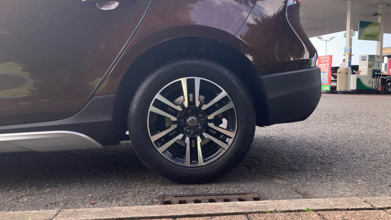 Volvo V40 T3 [152] Cross Country 5dr Petrol Hatchback